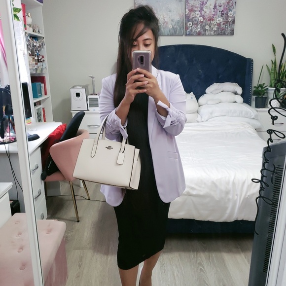 Meet your Posher, Joanna marie - Picture 1 of 1